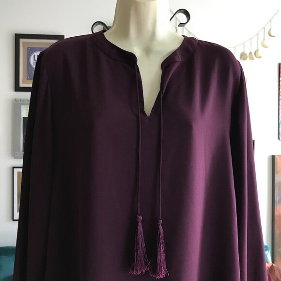 CHICO'S size 2 / L Rich Plum Layered Hem Chiffon Tasseled Tunic Top - Picture 2 of 4